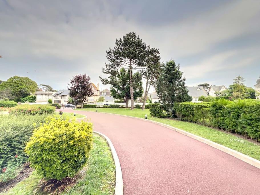 Deauville Triangle D'Or Proche Mer & Casino Aux Clefs Des Sacres エクステリア 写真